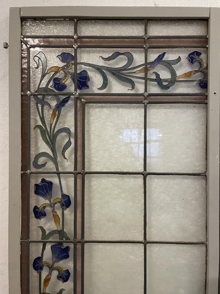 Stained glass windows with plant frieze-2