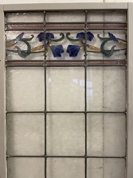 Stained glass windows with plant frieze-3