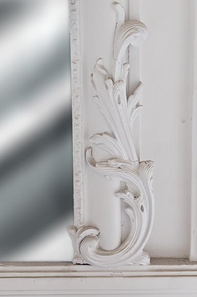 Large Regency style overmantel with carved shell in wood and stucco-5