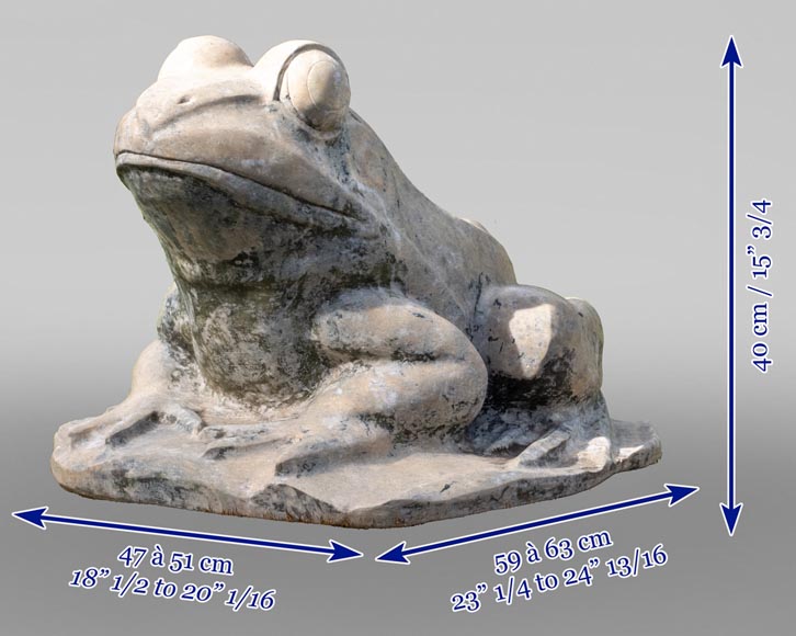 Pair of marble frog statues from the 1950s-5