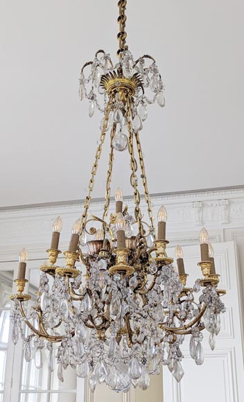 Louis XVI style chandelier in gilt bronze and crystals decorated with rams heads-1