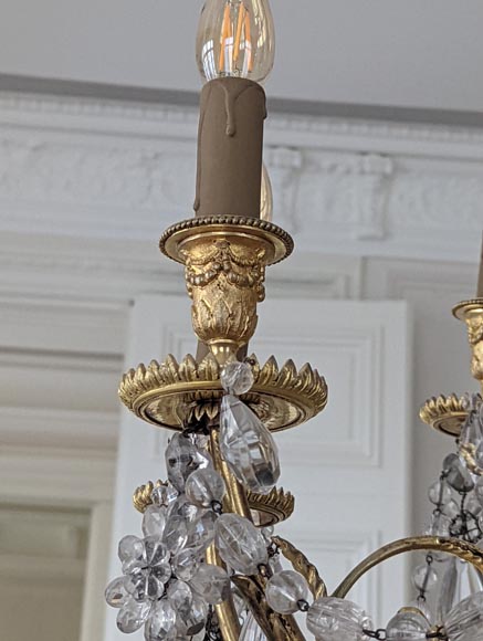 Louis XVI style chandelier in gilt bronze and crystals decorated with rams heads-7