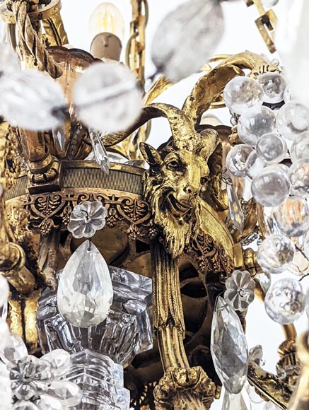 Louis XVI style chandelier in gilt bronze and crystals decorated with rams heads-13