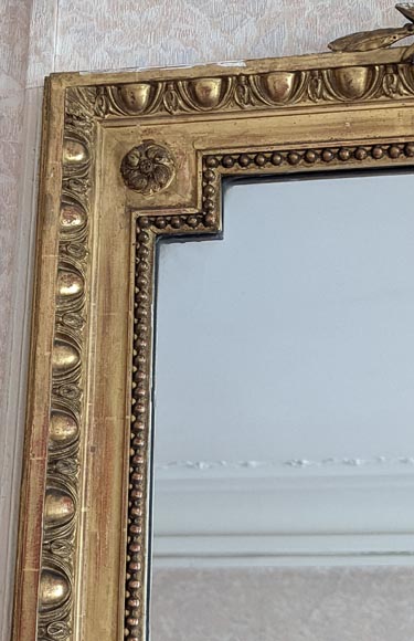 Louis XVI style gilded trumeau with laurel leaves-3