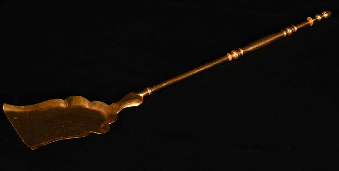 Louis XV style ormolu mantelpiece tool set-5