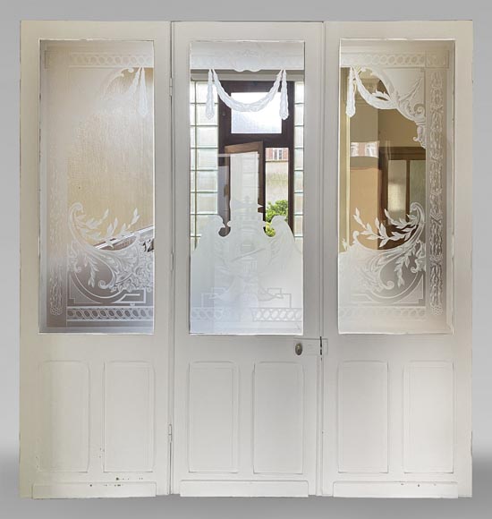 Triple oak door with beautiful sandblasted glass decoration-0