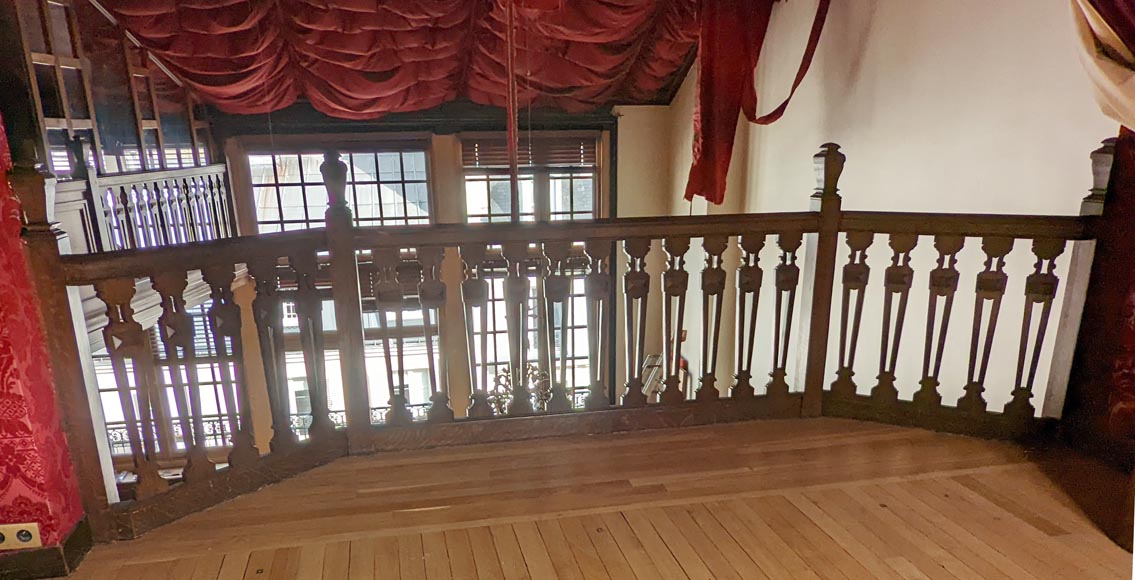 Napoleon III-style oak railing-8