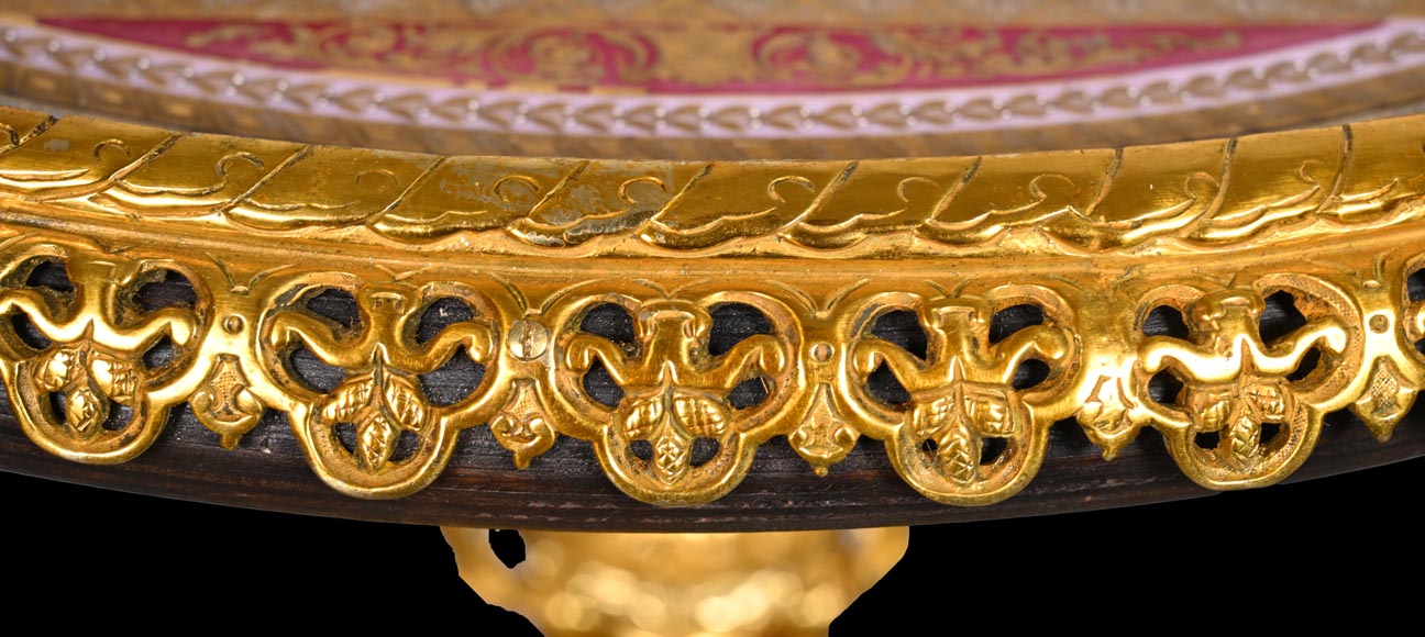 Gilt bronze guéridon with painted porcelain plaque, after Adrian VAN DER WERFF, “The Dismissal of Hagar” Gilt bronze guéridon with painted porcelain plaque, after Adrian VAN DER WERFF, “The Dismissal of Hagar”-9