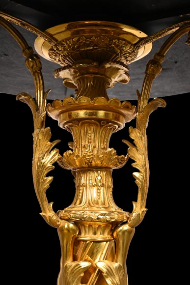 Gilt bronze guéridon with painted porcelain plaque, after Adrian VAN DER WERFF, “The Dismissal of Hagar” Gilt bronze guéridon with painted porcelain plaque, after Adrian VAN DER WERFF, “The Dismissal of Hagar”-10