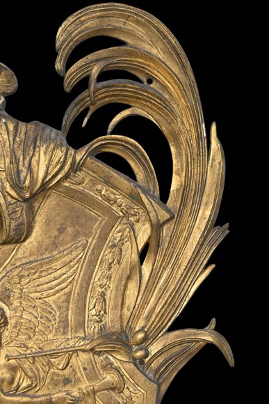 Union Centrale des Arts Décoratifs, decorative gilded bronze plaque in the form of a shield, featuring Winged Victory and trophies of arms-5