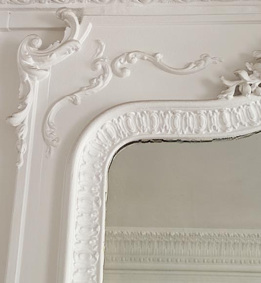 Trumeau with openwork shell decoration in the Louis XV style-3