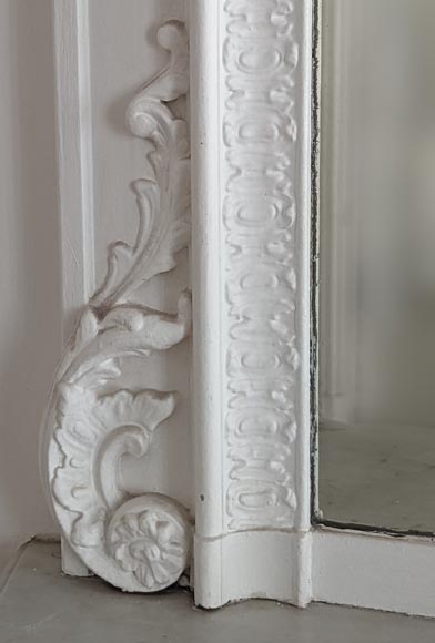 Trumeau with openwork shell decoration in the Louis XV style-5