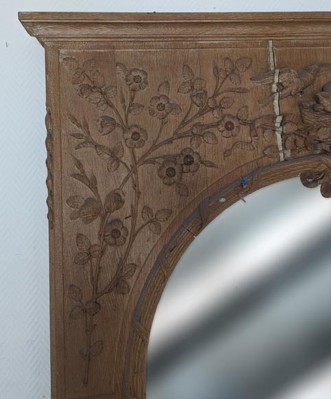 Louis XVI style trumeau in carved oak adorned with a bird's nest framed by floral decoration-3