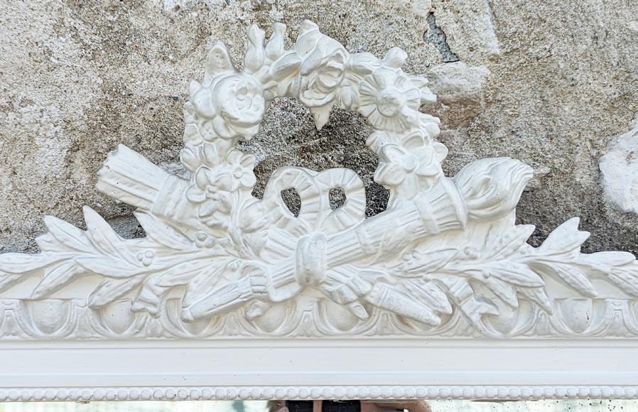 Louis XVI style Trumeau with laurel wreath and oval frieze-1