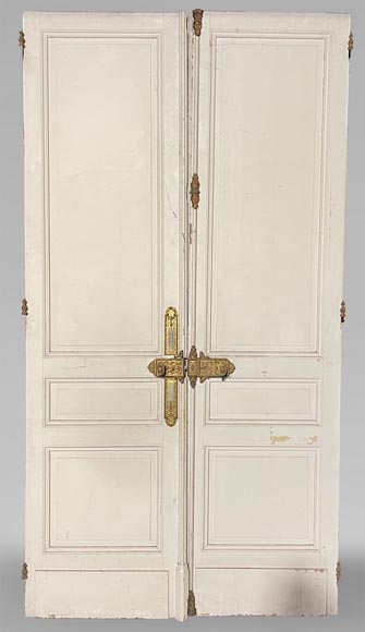 Large moulded double door with gilded Napoleon III lock-0