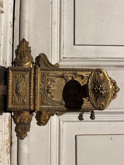 Large moulded double door with gilded Napoleon III lock-6