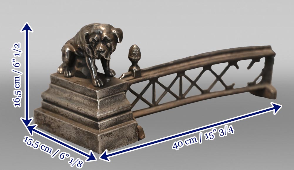 Pair of andirons with dogs-6