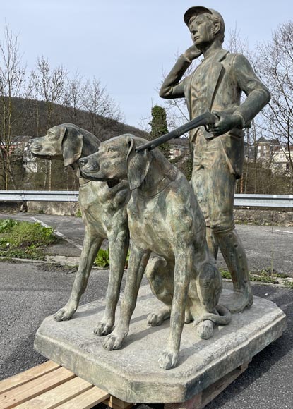 Hunter and his two dogs, bronze park statue with green patina-1