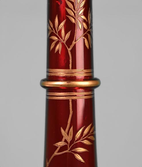 BACCARAT - Pair of Persian ruby bottle-shaped vases, circa 1880-4