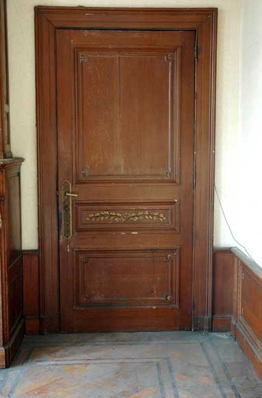 Louis XVI style Oak and Stucco paneled room -14