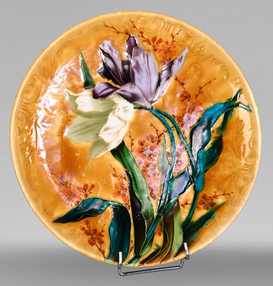 Théodore DECK, Decorative Dish in Glazed Ceramic with Tulips