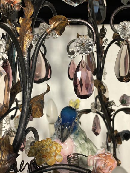 Patinated brass chandelier decorated with flowers and a polychrome porcelain parakeet Patinated brass chandelier decorated with flowers and a polychrome porcelain parakeet-5