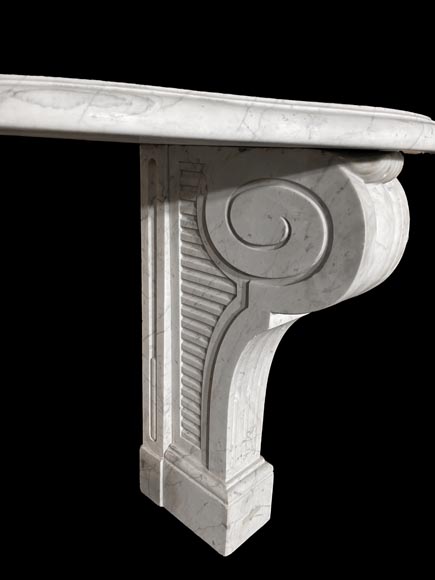 Pair of Consoles in Carrara Marble Pair of Consoles in Carrara Marble-3
