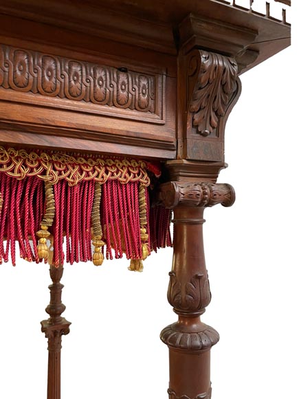 Jean-Paul MAZAROS (1823-1900), Neo-Renaissance four-poster bed in carved walnut-11