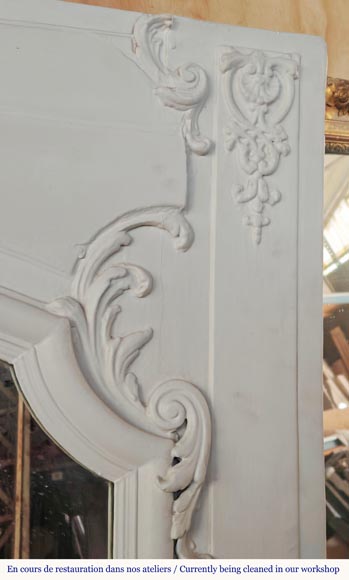 Louis XV style trumeau decorated with an openwork shell-2