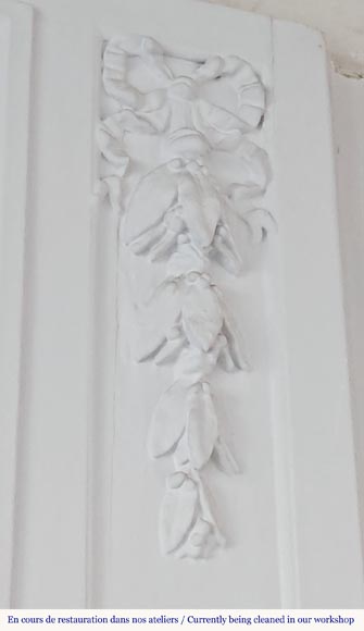 Louis XVI style trumeau with plant garlands-4