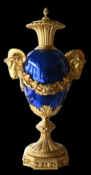 MARQUIS Louis-Auguste, Louis XVI Style Gilt Bronze and Scagliola Clock Set MARQUIS Louis-Auguste, Louis XVI Style Gilt Bronze and Scagliola Clock Set-17