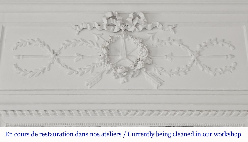 Louis XVI style trumeau decorated with a rose crown-1