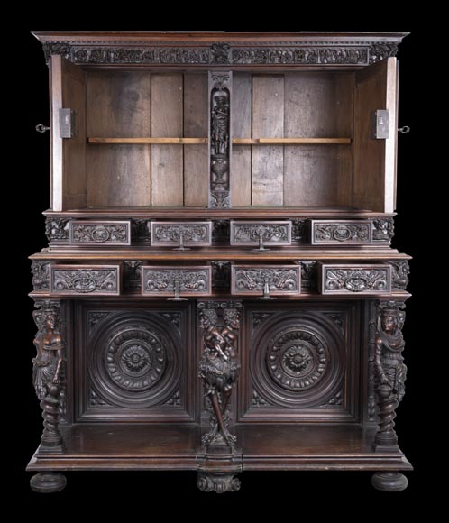 CHIMERIC DRESSOR-5