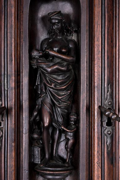 CHIMERIC DRESSOR-22