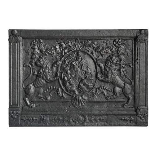 Fireplace plaque decorated with lions and pilasters
