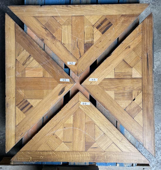 Approximately 35 m² of Versailles-style parquet flooring Approximately 35 m² of Versailles-style parquet flooring-4