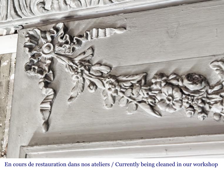 Louis XVI style trumeau with a floral garland-2