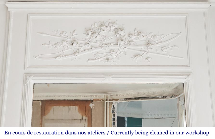 Louis XVI style trumeau with a rose crown-1