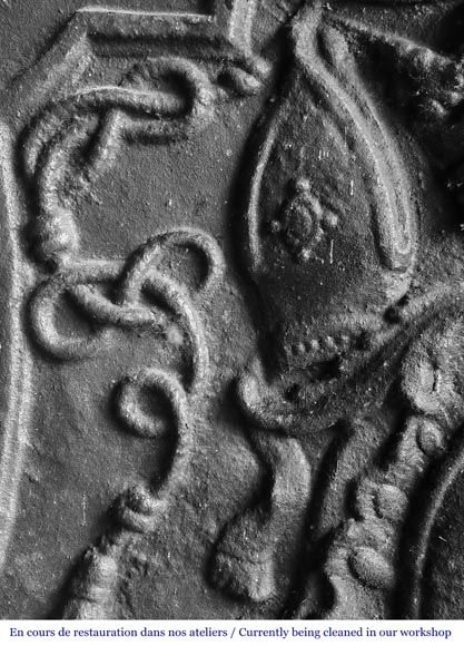 Fireplace plaque with lion coat of arms Fireplace plaque with lion coat of arms-3