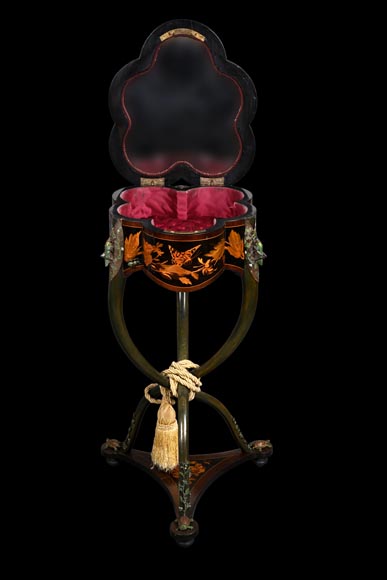 Polylobed work table with insects and butterflies-1