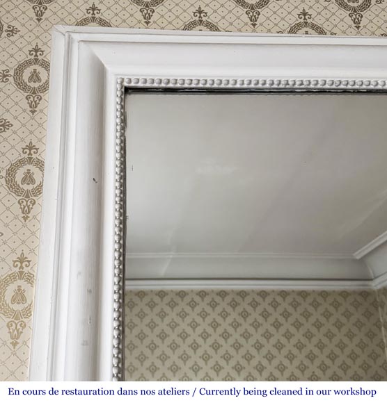 Louis XVI style trumeau with a pearl border-2