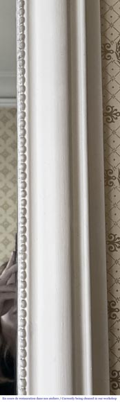 Louis XVI style trumeau with a pearl border-3