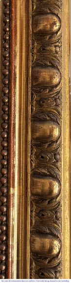 Gilded Louis XV style trumeau adorned with a shell framed by flowers Gilded Louis XV style trumeau adorned with a shell framed by flowers-4