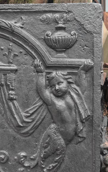 18th-century fireplace plaque with a salamander and two atlantes supporting an entablature with fire vases 18th-century fireplace plaque with a salamander and two atlantes supporting an entablature with fire vases-5
