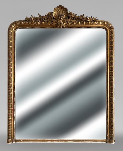 Gilded Louis XV style trumeau surmounted by a shell Gilded Louis XV style trumeau surmounted by a shell-0