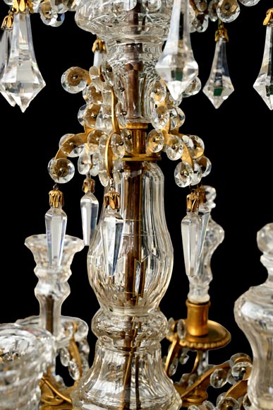 Six-light chandelier in cut crystal and gilt bronze, in the style of the Cristallerie Royale de Champagne de Bayel Six-light chandelier in cut crystal and gilt bronze, in the style of the Cristallerie Royale de Champagne de Bayel-2