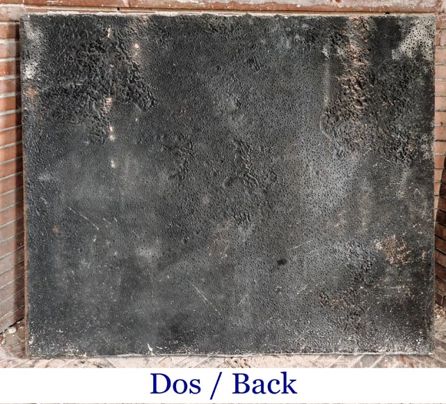 Cast-iron fireback decorated with a coat of arms and a portrait bust Cast-iron fireback decorated with a coat of arms and a portrait bust-7