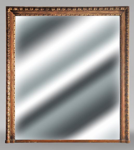 Gilt Louis XVI-style trumeau with frieze decoration-0