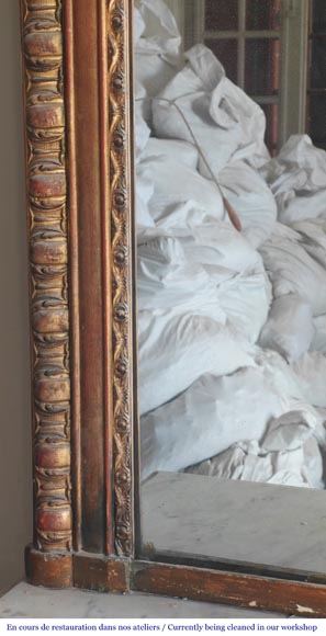 Gilt Louis XVI-style trumeau with frieze decoration-3