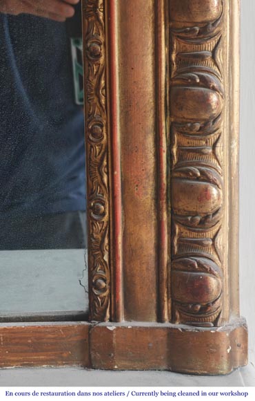 Gilt Louis XVI-style trumeau with frieze decoration-4